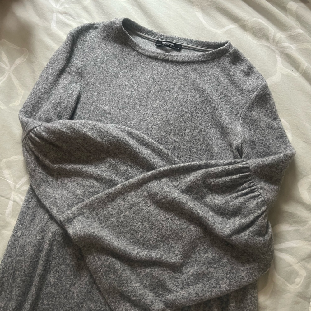 Zara bell sleeved grey sweater